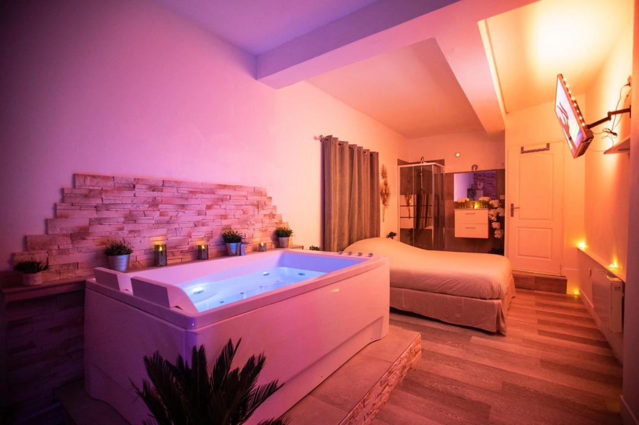 Suite And Spa La Perla Bianca Grabels Exteriér fotografie